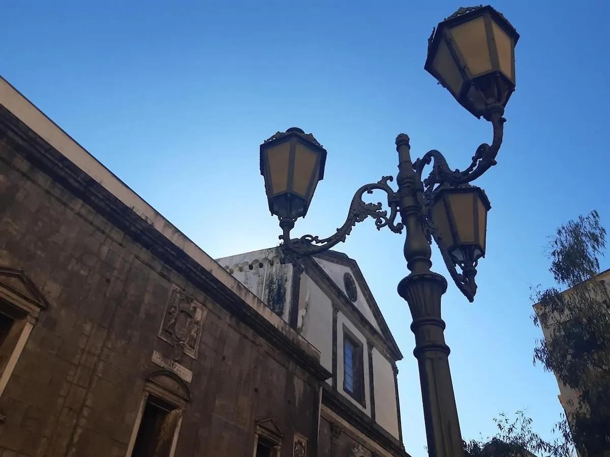 Apartment Lovely House In Centro Storico Naples